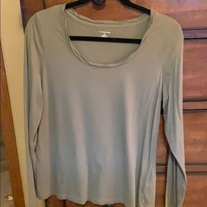 Lands End long sleeve tee with detailed scoop neck